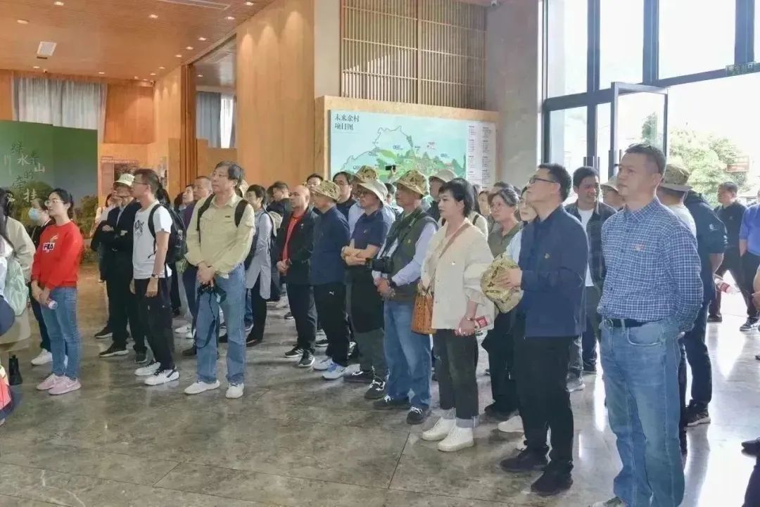 走訪紅色基地 領(lǐng)悟初心使命——巨人集團(tuán)黨委開(kāi)展黨建活動(dòng) 走訪紅色基地 領(lǐng)悟初心使命——巨人集團(tuán)黨委開(kāi)展黨建活動(dòng)