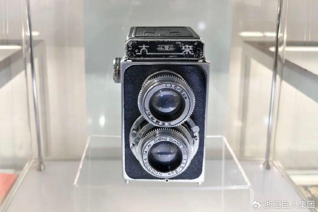 博覽相機(jī)文化 致敬科技匠心——南潯巨人照相機(jī)博物館開幕
