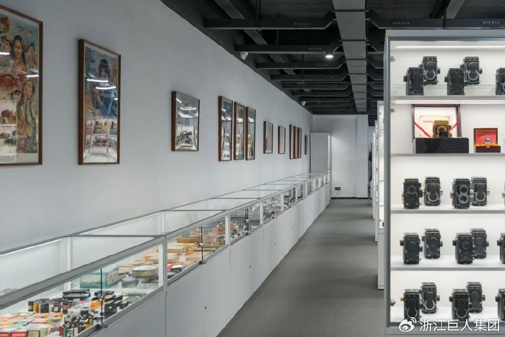 博覽相機(jī)文化 致敬科技匠心——南潯巨人照相機(jī)博物館開幕