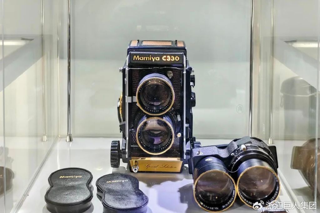 博覽相機(jī)文化 致敬科技匠心——南潯巨人照相機(jī)博物館開幕